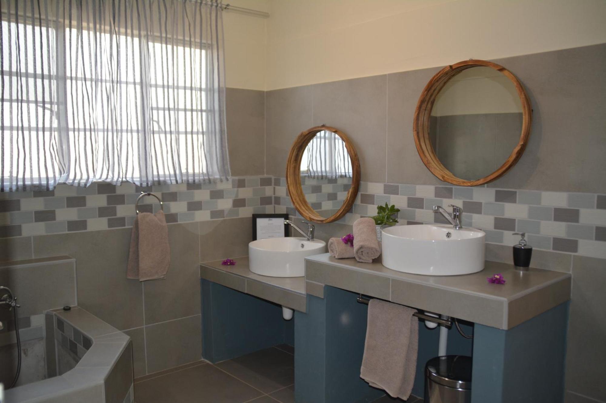 Gabus Safari Lodge Otavi 외부 사진